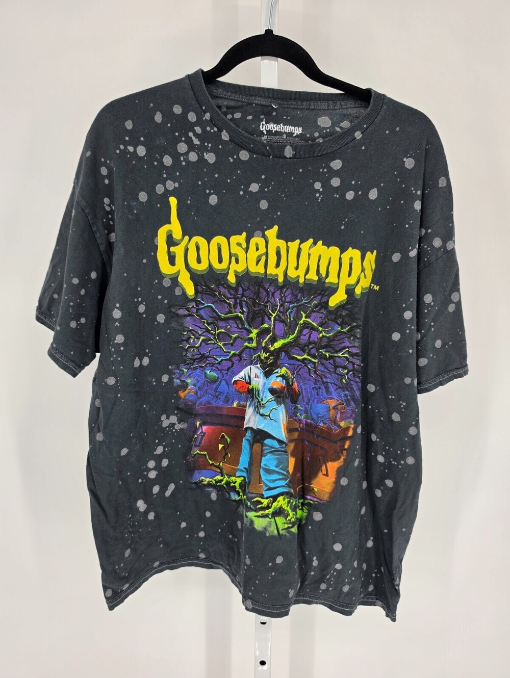 Goosebumps Plant Man Retro Graphic Print T-Shirt Size XL Splatter Dye Grey